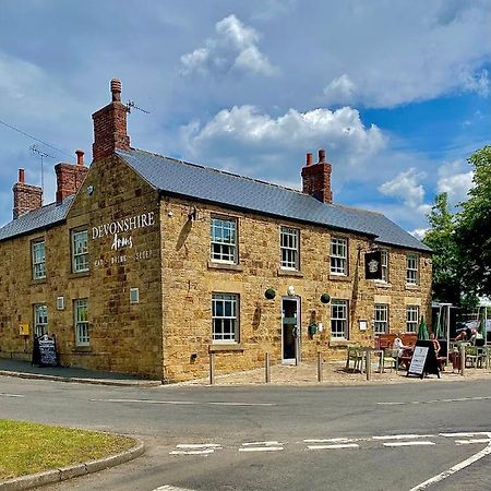 Отель The Devonshire Arms Eckington  Экстерьер фото