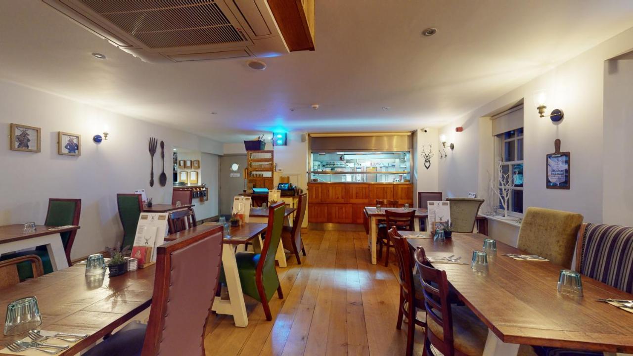 Отель The Devonshire Arms Eckington  Экстерьер фото