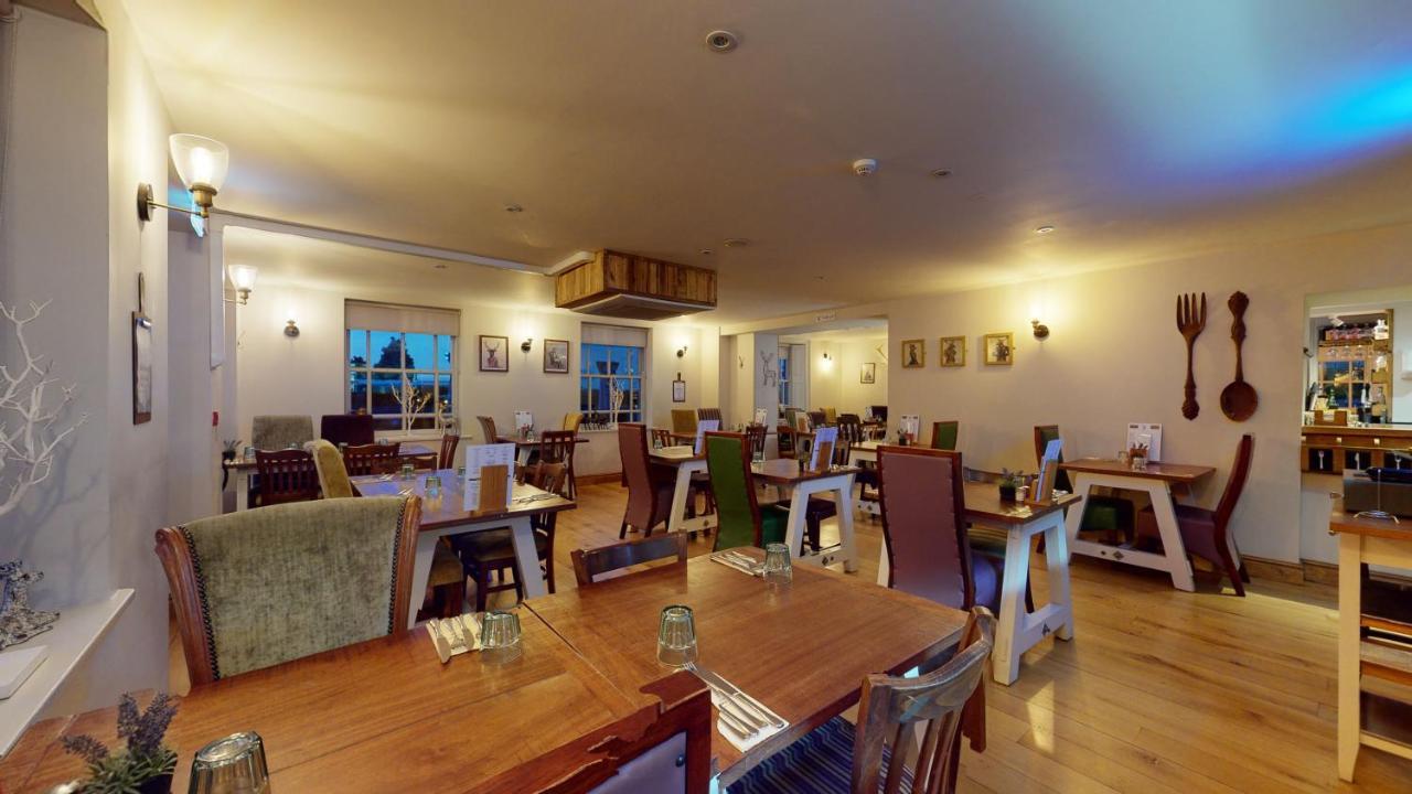 Отель The Devonshire Arms Eckington  Экстерьер фото