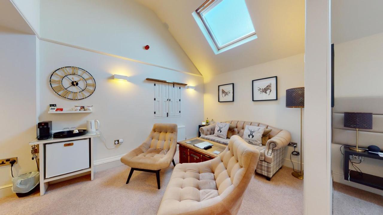 Отель The Devonshire Arms Eckington  Экстерьер фото