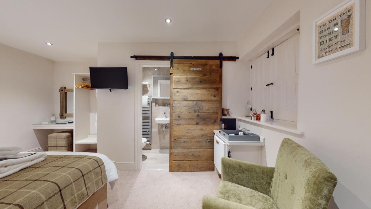 Отель The Devonshire Arms Eckington  Экстерьер фото